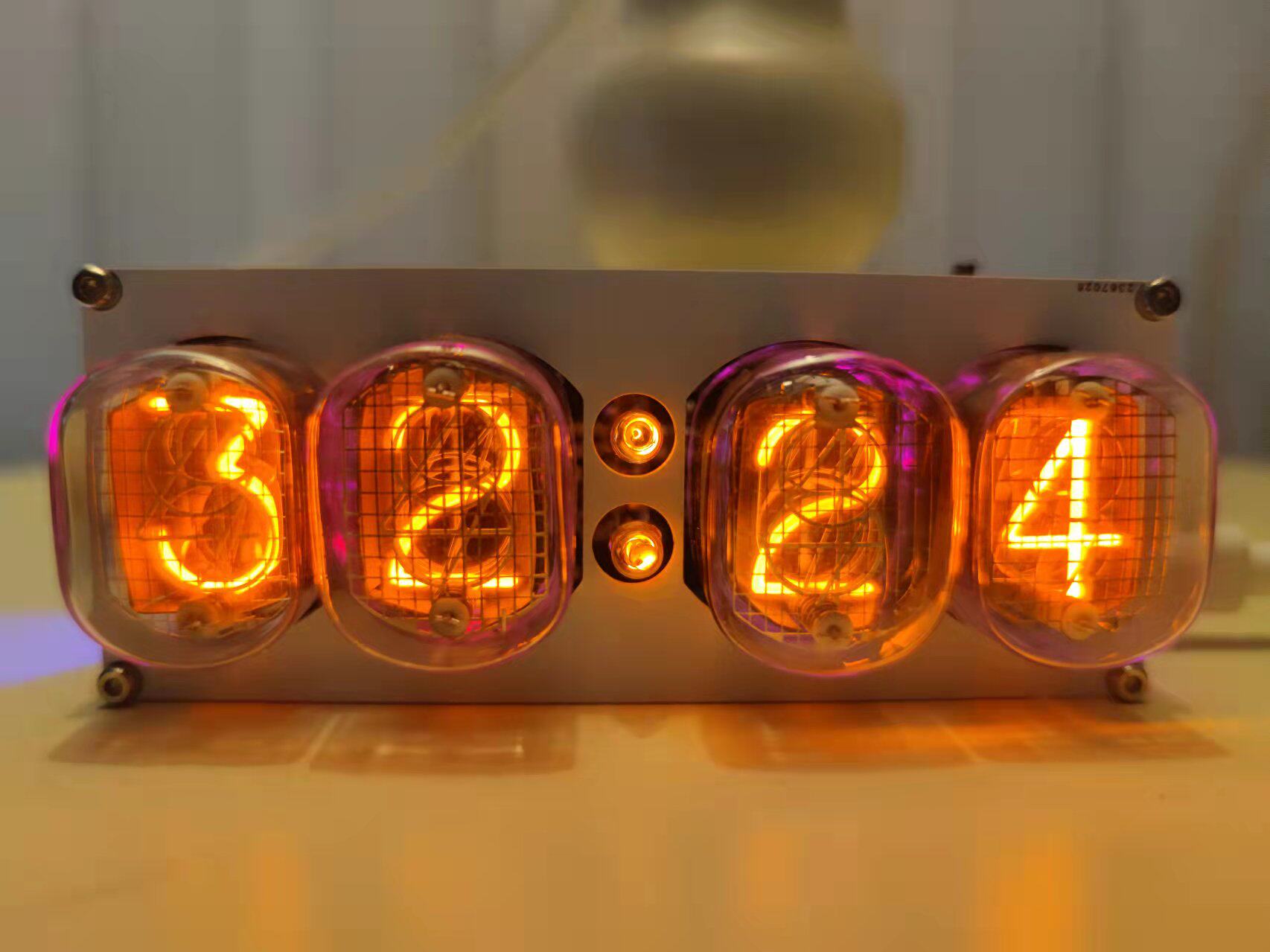 QS30-1 Nixie Tüp Saati, Retro  - Tech Office Youtube incelemesi ve fiyatı