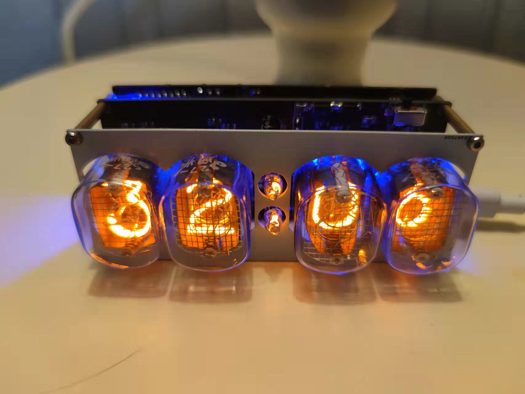 QS30-1 Nixie Tüp Saati, Retro  - Tech Office Youtube incelemesi ve fiyatı